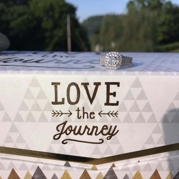 Absolutely Stunning .925 Stamped Silver Rings! - Picture 3 of 3